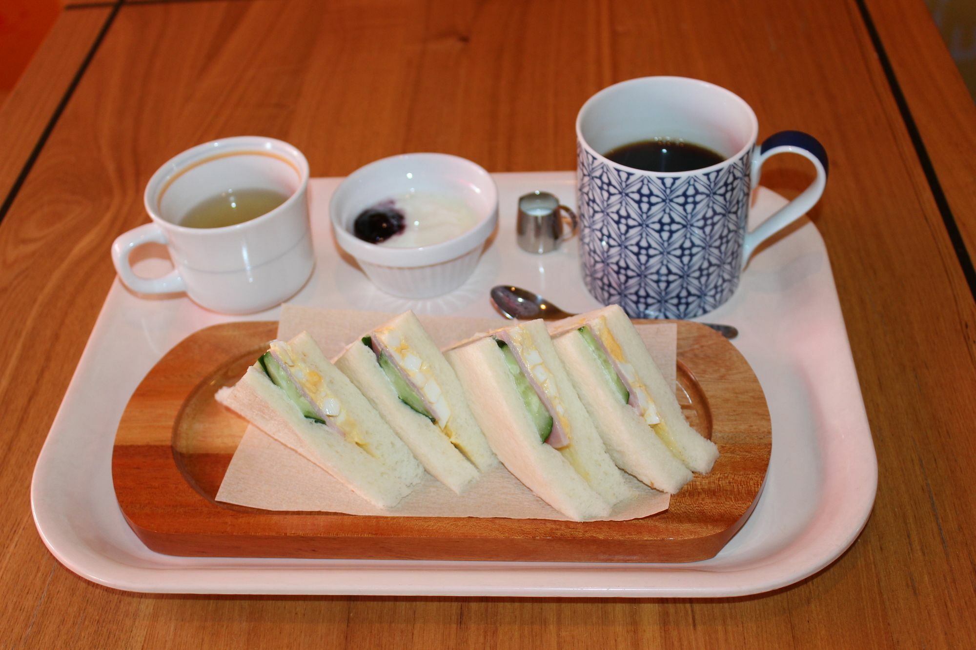 Yadocafe Chelsea'S Rainbow B&B Osaka Dış mekan fotoğraf